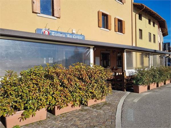 Negozio in vendita a Cassacco